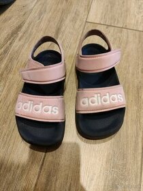 Adidas sandalky