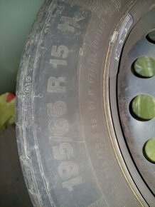 Letne pneu 195/65 R15 + Plechove disky 6Jx15 ET50 5x114.3