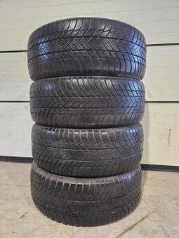 Zimné Pneu Bridgestone Blizzak LM001 255/55 R19