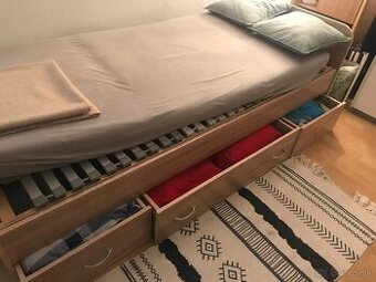 Jednolôžková posteľ so šuflíkmi 90x200