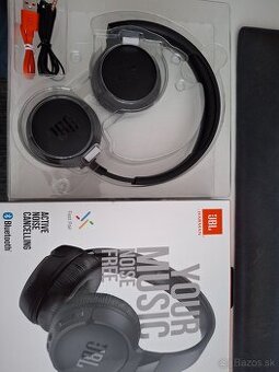 JBL Tune 660nc
