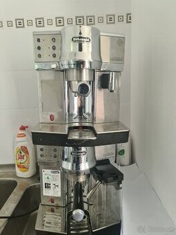 2ks kávovar delonghi ec850.M na súčiastky