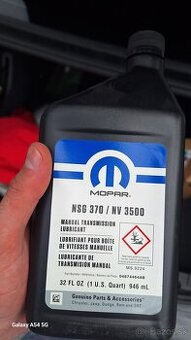 Olej do manualnej prevodovky pre vozidla jeep