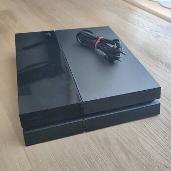 PlayStation 4 500GB + 8 Hier