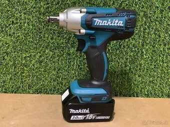 Makita Aku rázový uťahovák 1/2" Li-ion LXT 18V bez aku DTW1