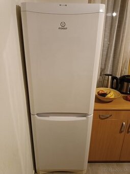INDESIT chkadnicka