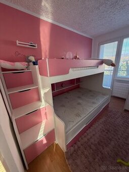 Dvojposchodová posteľ