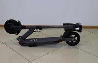 Predám  skladaciu  elektrickú  kolobežku