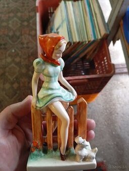Predám peknú sošku hummel