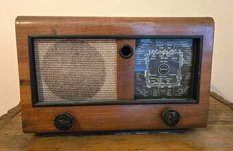 Predám vintage rádio TESLA RIAVA