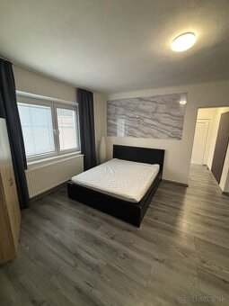 Štúdio v rodinnom dome 35m2