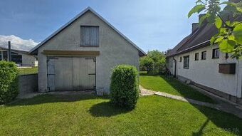 Dom s Garažou