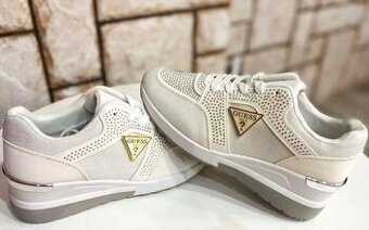 Nové tenisky, veľkosť 41