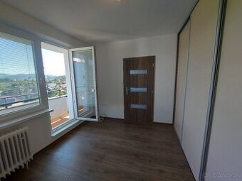 Prenájom 1izbového bytu s balkónom ,Kováčová