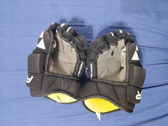 Predám hokejové rukavice 11'