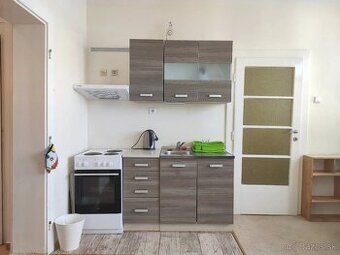 Realitný kancelária REALADR s.r.o. - 1