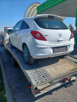 Rozpredám Opel Corsa D 1.3Cdti 55kw Z13DTJ