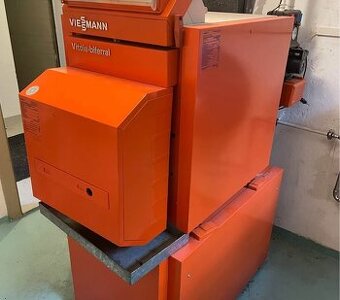 Olejovy / plynovy kotol Viessmann Vitola Bifferal