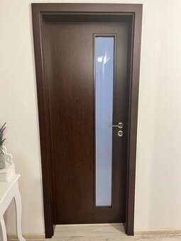 Dvere 70