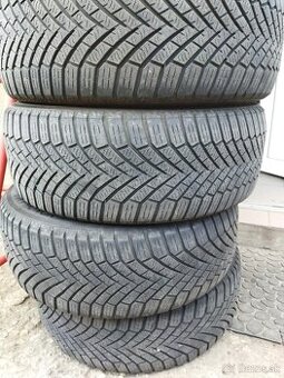 Zimné pneumatiky YOKOHAMA BLUEARTH WINTER V906 205/55 R16