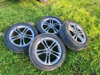 Mercedes 5x112 R17- 205/55 R17
