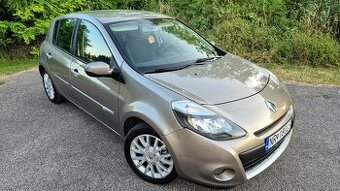 Predám Renault Clio Exclusive 1.6 automat