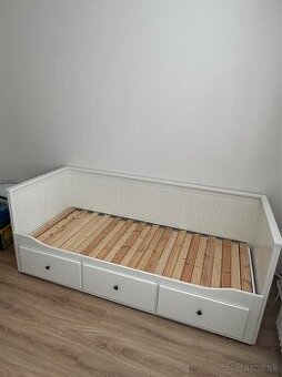 HEMNES rám postele