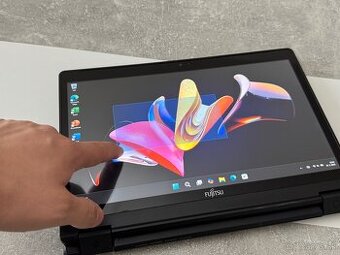 Notebook + tablet 2v1 Fujitsu P727, dotyk, SSD, Win11