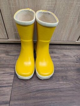 BERGSTEIN GUMÁKY 26