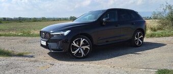Volvo XC60 2.0 B4 mHEV R-Design A/T