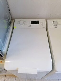 elektrolux zvrchu