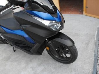 Predám Maxi skúter HONDA NSS FORZA 125.rv.2017.
