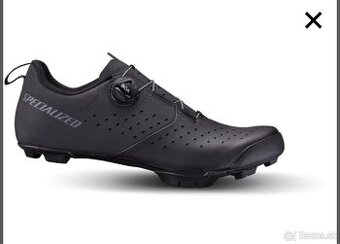 Tretry Specialized Black vel.45