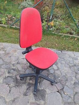 Kancelárska stolička