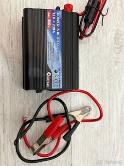 Compass POWER INVERTER 12V/300W