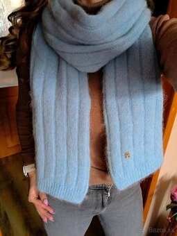 Dámsky šál Tommy Hilfiger - modrý