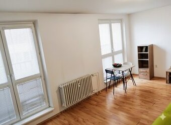 Prenájom 1 izbový byt Trnava centrum