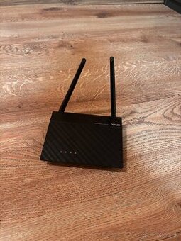 Wi-Fi router ASUS RT-N12+ (300 Mbps)