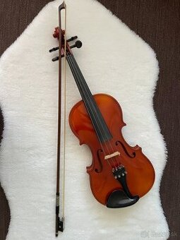4/4 Husle v pôvodnom obale