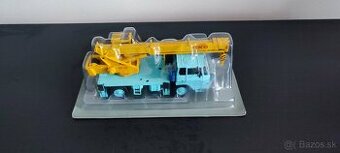 TATRA 813 NT  1:43 DeA , Kultové náklaďáky