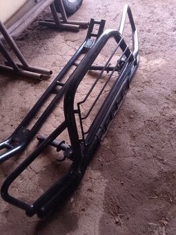 Rám Lada Niva  predný výklopný na vozenie zvery