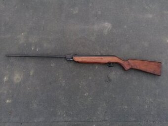 Predám vzduchovka Slavia 630