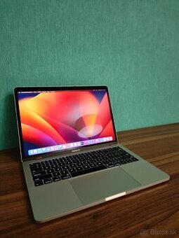 Apple MacBook Pro 2018 – i5 / 8GB / 256GB