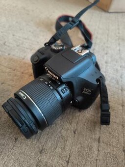Canon EOS 2000D 15-55