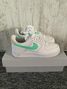 Nike Air Force 1 Low Green Glow (W) (38)