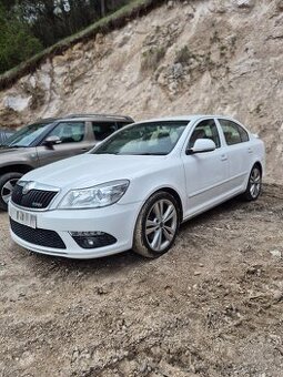Rozpredám na náhradné diely Škoda Octavia 2 II VRS