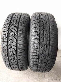 205/60 r16 zimné pneumatiky Pirelli 7,5-8mm