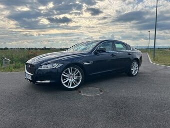 Jaguar XF Sportbrake 2.0 I4 Prestige RWD Auto