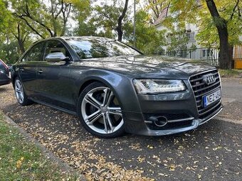 Audi S8 4.0 V8 TFSI Bi-Turbo quattro Tiptronic