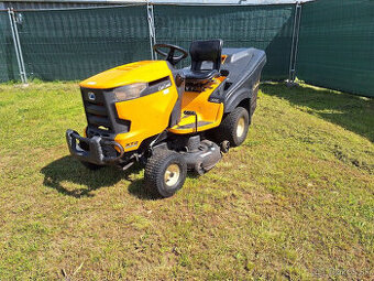 Predám traktorovú kosačku, záhradný traktor Cub Cadet xt2